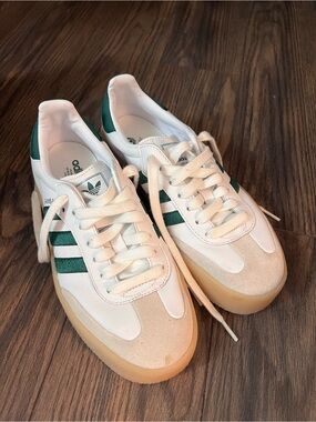 adidas sambae sneakers, size 7